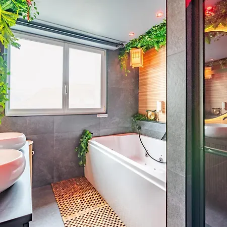 Voyage Autour Du Monde - Sauna & - Gare 2 Minutes - 4 * Drusenheim