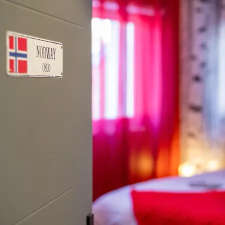 Voyage Autour Du Monde - Sauna & - Gare 2 Minutes - 4 Apartmán *