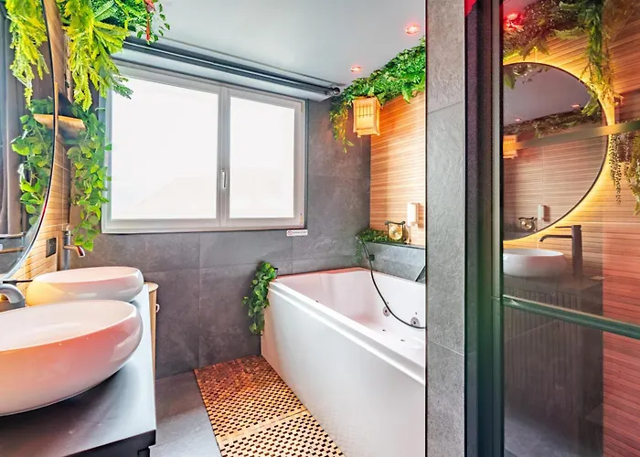 Voyage Autour Du Monde - Sauna & - Gare 2 Minutes - 4 * Drusenheim